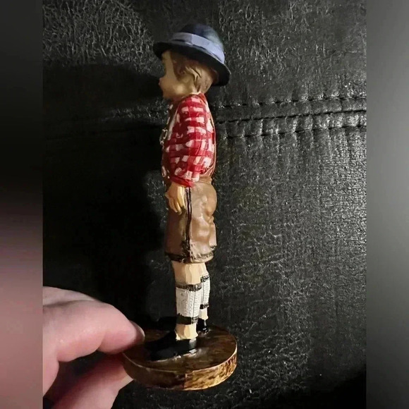 Euro Souvenir German Boy Figure - Picture 2 of 8
